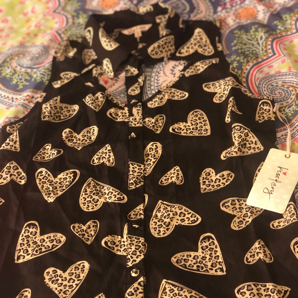KISS & CRY QUEEN OF HEARTS CUT OUT TOP